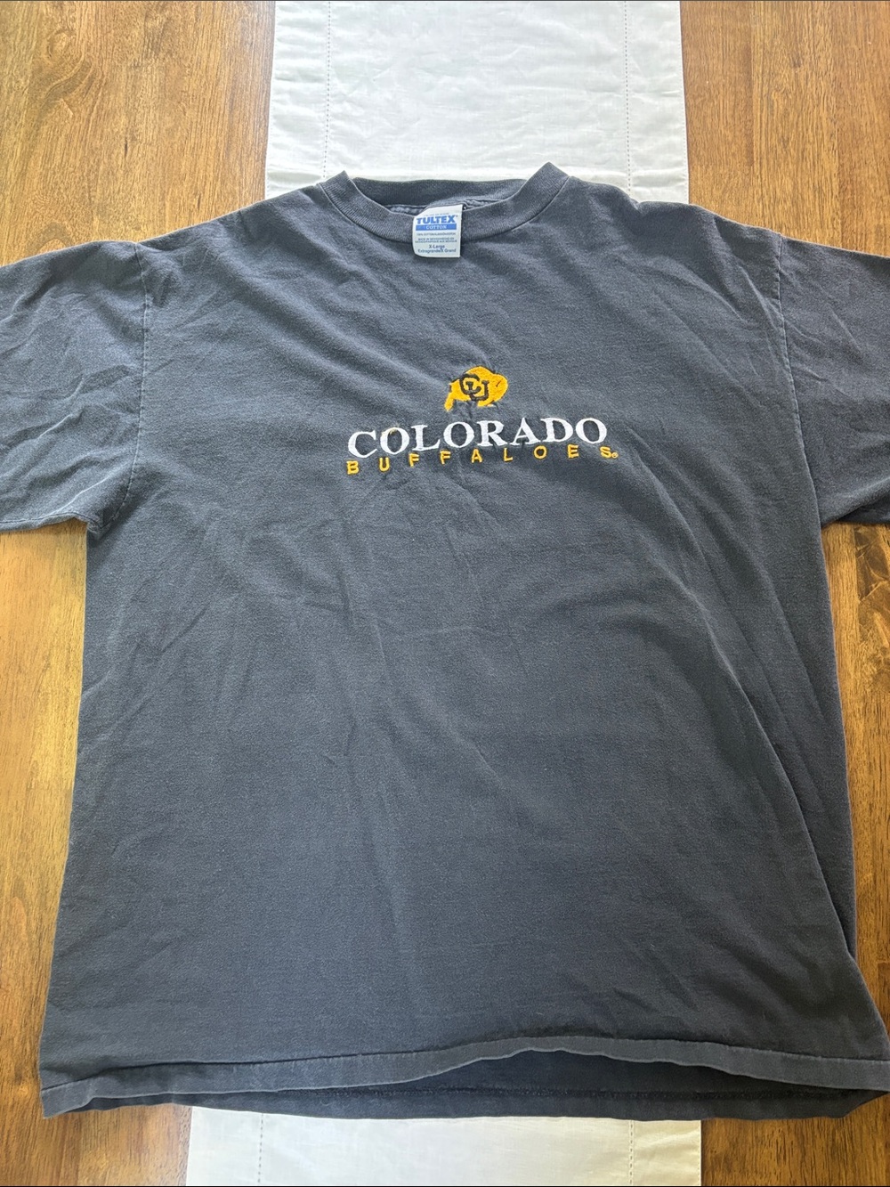Vintage 90s Tultex Colorado Buffaloes Embroidered Shirt Sleeve CU Buffs XL